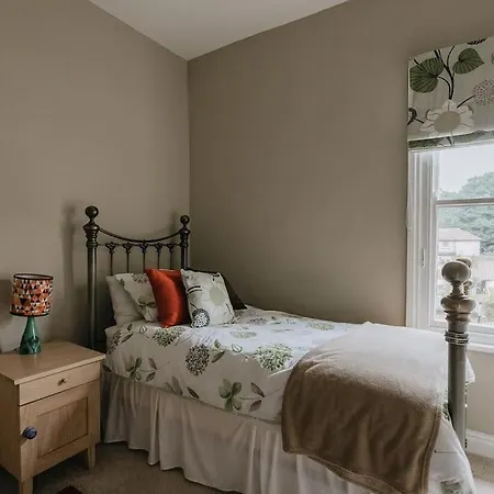 High Saint - Stunning 3 Bed Located In Ripon, North Yorkshire *